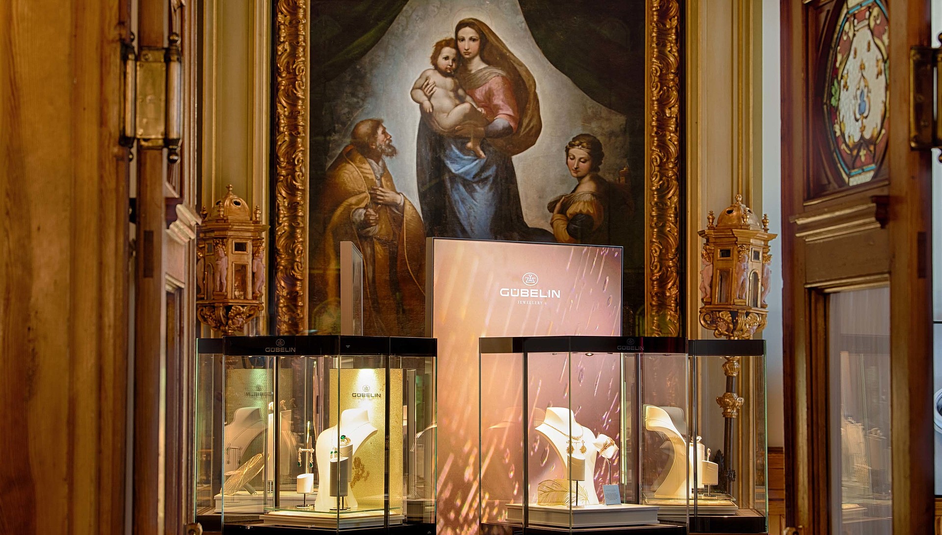 Gübelin Jewellery Exhibition