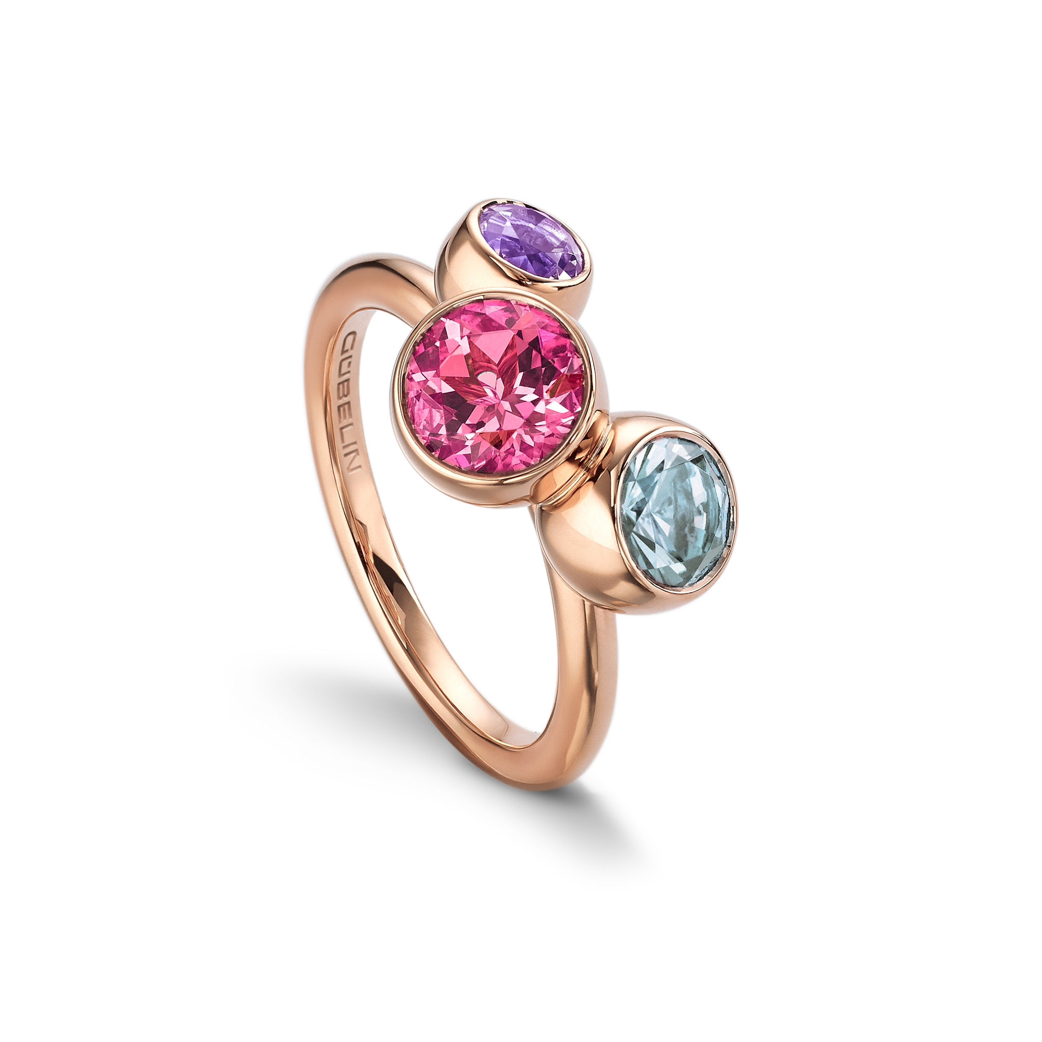 Ring with coloured gemstones