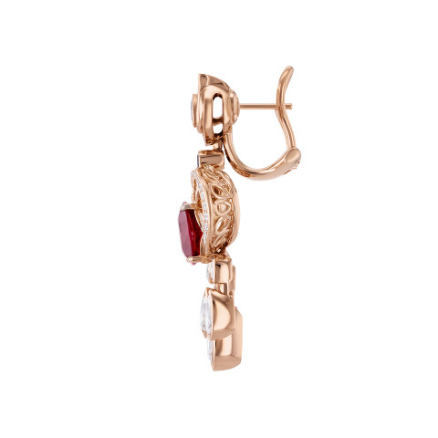 Earrings with rubie
