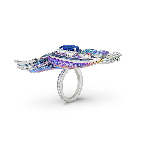 Ring and brooch with sapphires