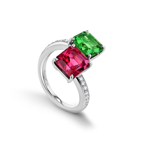 Coloured gemstone ring