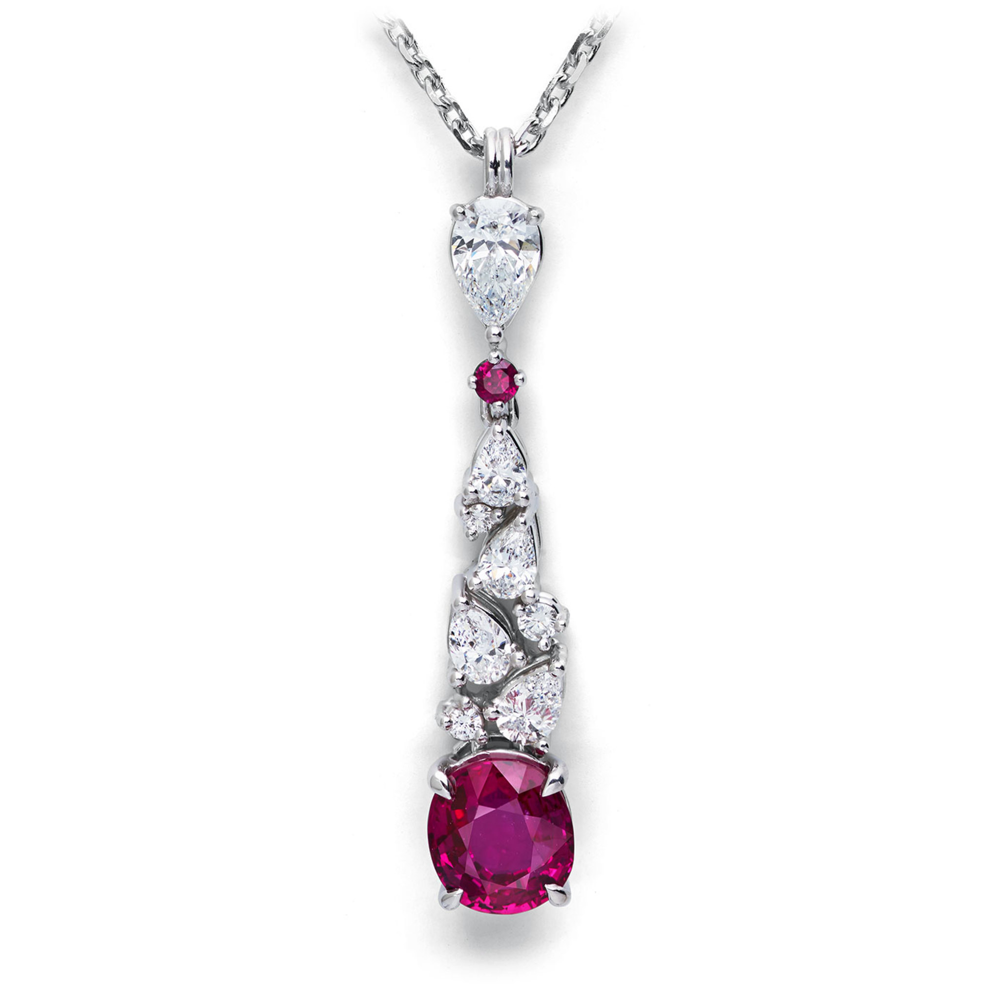 Necklace with ruby